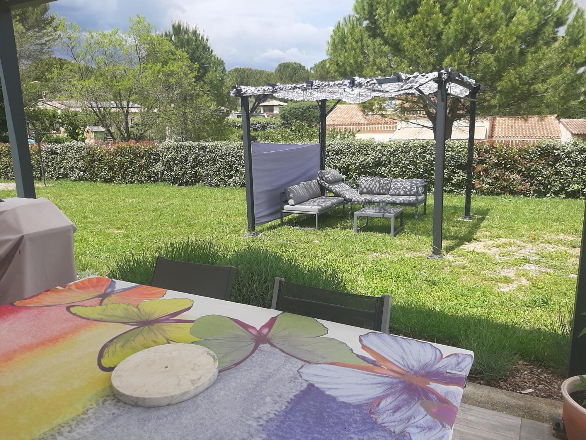 Joli Studio Au Coeur De La Provence Verte Saint-Maximin 外观 照片